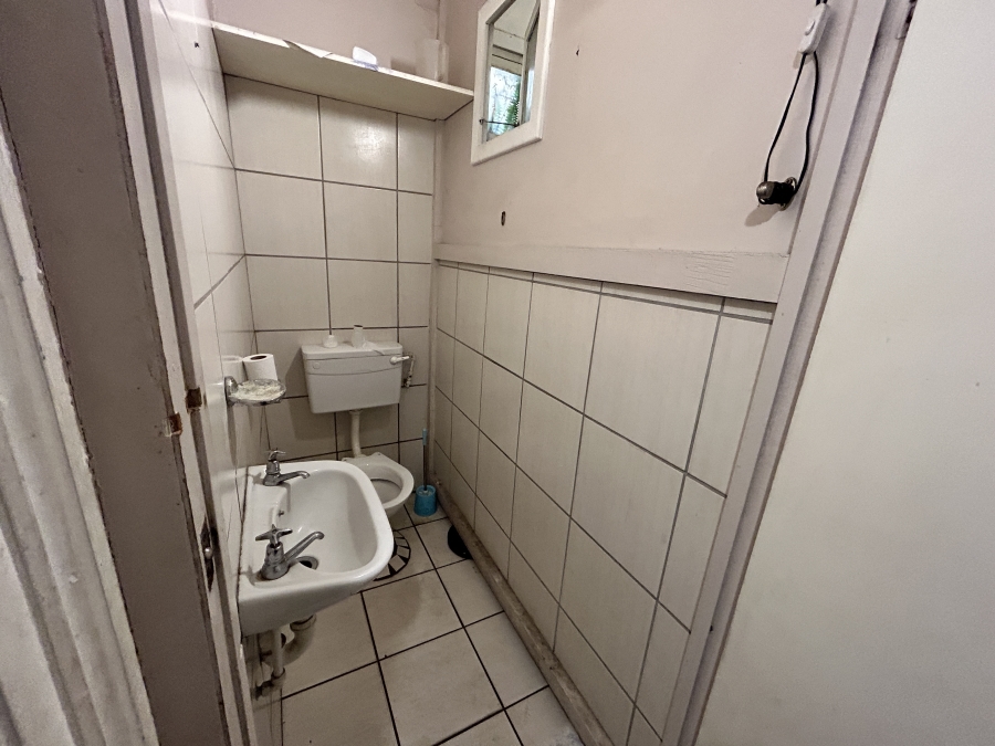 Commercial Property for Sale in Quigney Eastern Cape